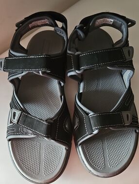 KHOMBU BLACK SUEDE COMFORT HIKING, WATER SANDALS SZ 9